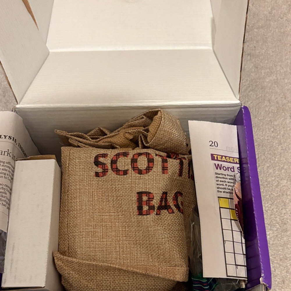 Housewarming box